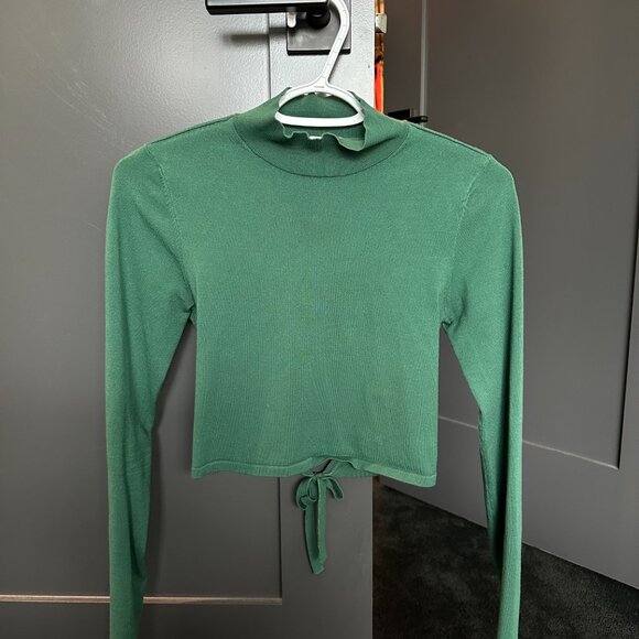 Aritzia Sunday Best Ellie Sweater - Picture 1 of 3